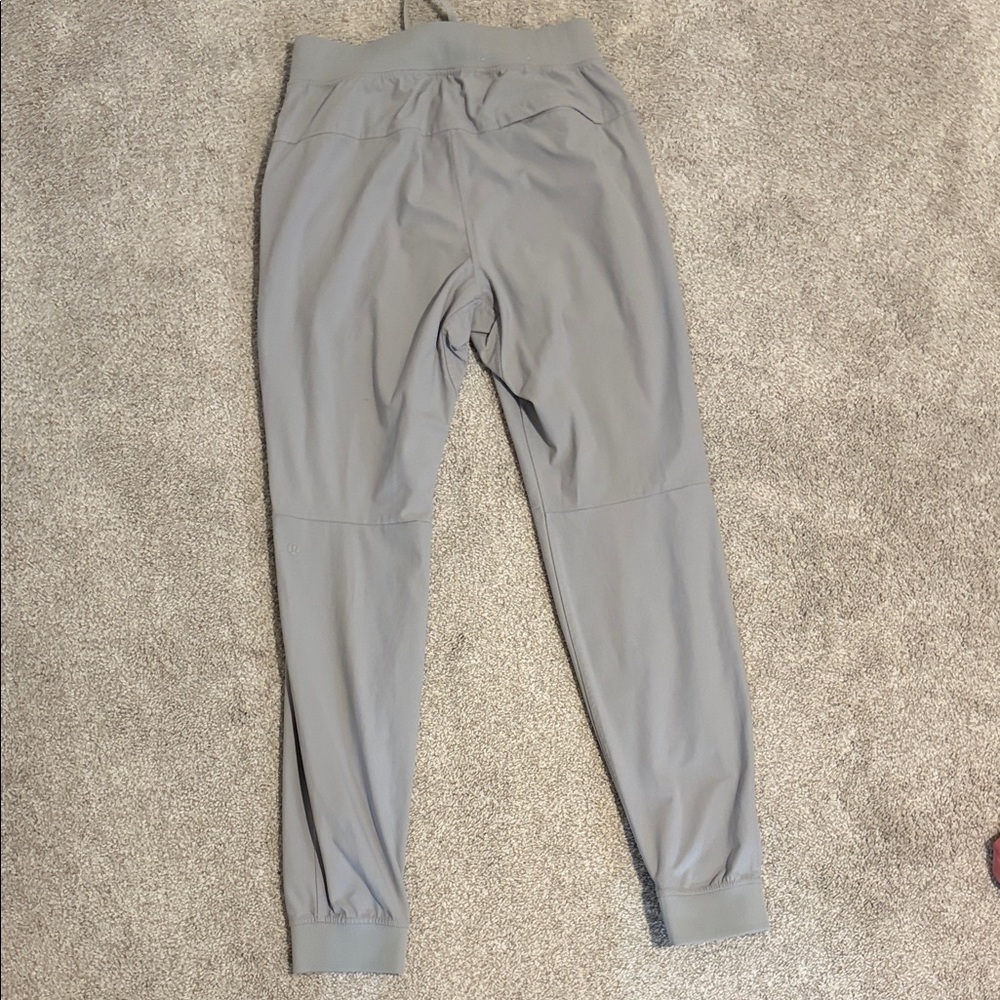 lululemon athletica Men's Gray Joggers - Picture 3 of 5